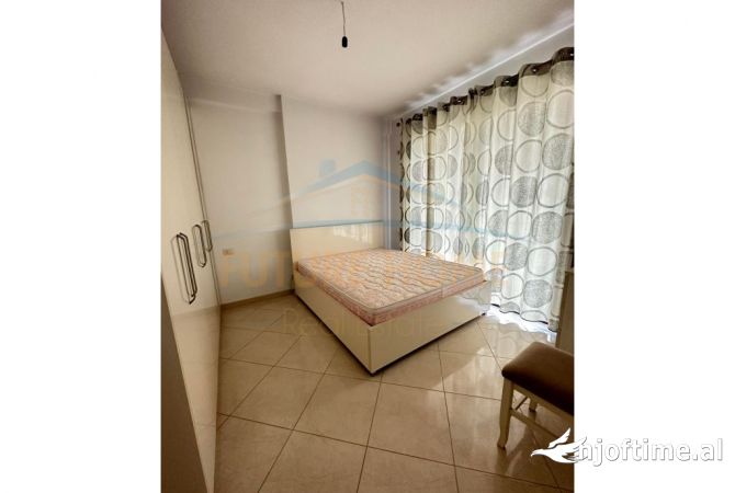 Shtepi me qera 2+1 ne Tirane - 450 Euro