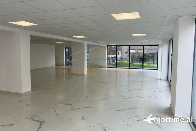 Ambient biznesi me qera 1+1 ne Tirane - 7,000 Euro