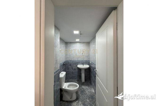 Shtepi ne shitje 2+1 ne Tirane - 127,000 Euro