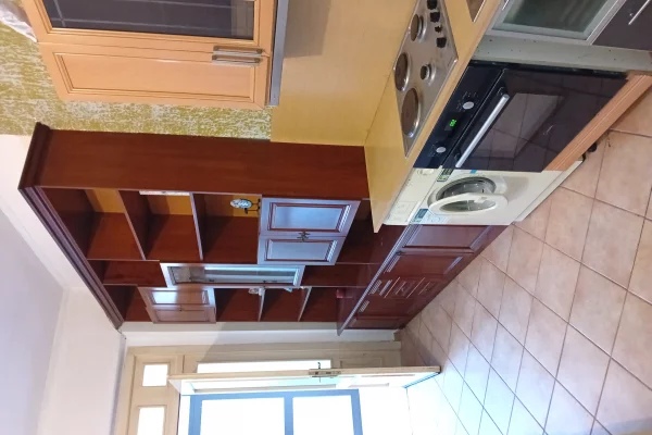 House for Rent 1+1 in Tirana - 28,000 Leke