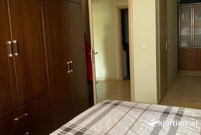 Shtepi ne shitje 2+1 ne Tirane - 155,000 Euro