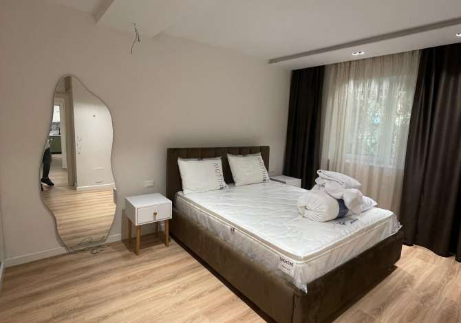 Shtepi me qera 2+1 ne Tirane - 1,399 Euro