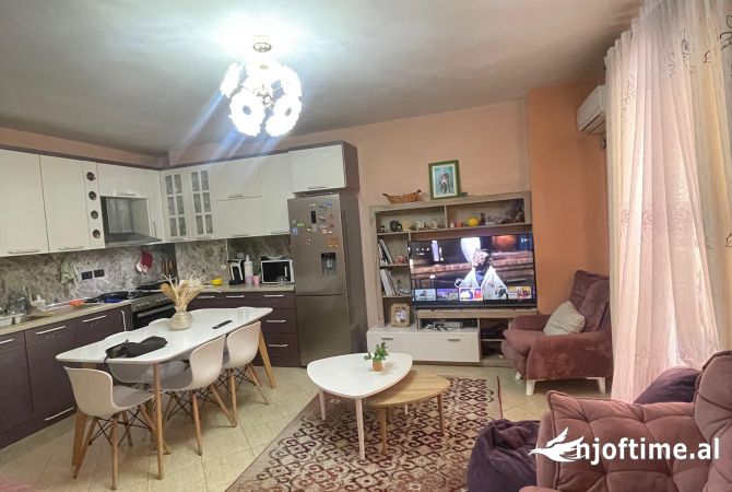Shtepi ne shitje 2+1 ne Tirane - 107,999 Euro