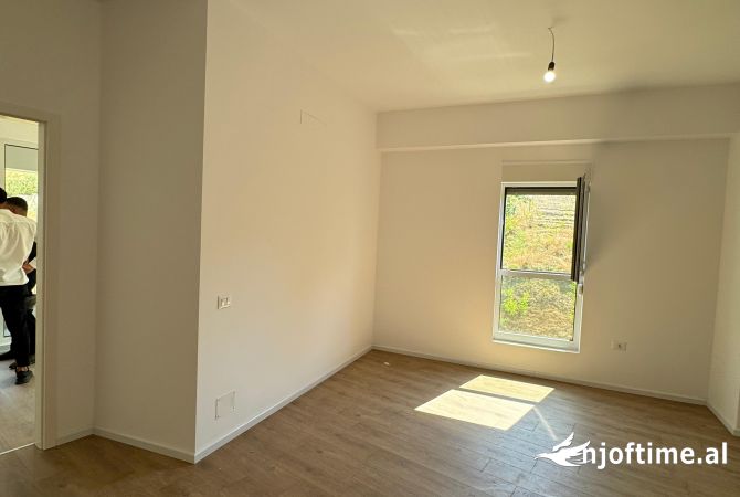 Shtepi ne shitje 2+1 ne Tirane - 104,999 Euro
