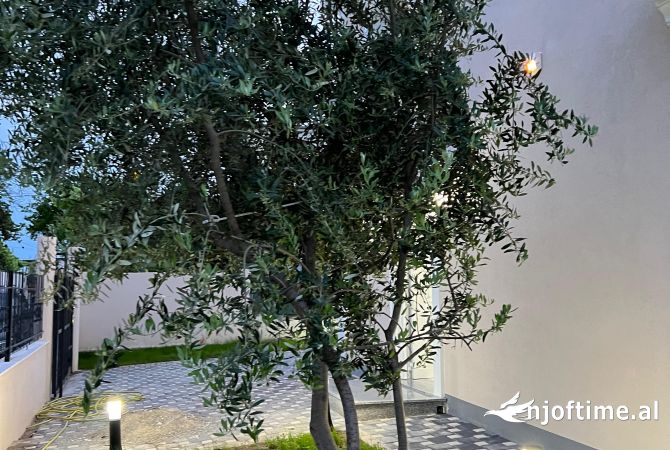 Shtepi ne shitje 4+1 ne Tirane - 218,999 Euro
