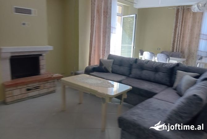Shtepi me qera 2+1 ne Tirane - 501 Euro