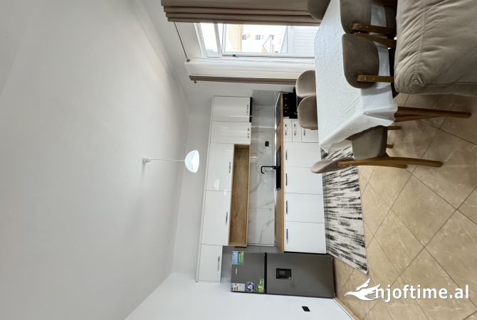 Shtepi me qera 1+1 ne Tirane - 499 Euro