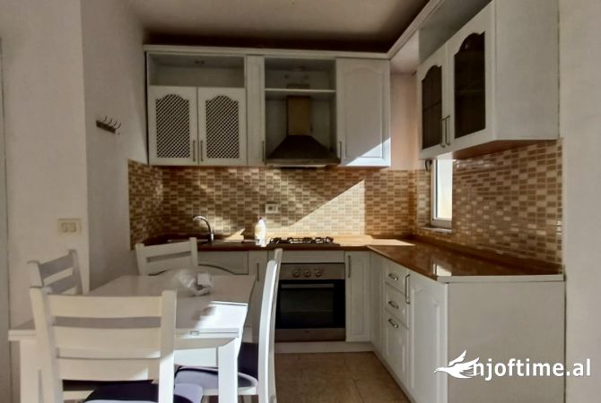 Shtepi ne shitje 2+1 ne Tirane - 115,066 Euro