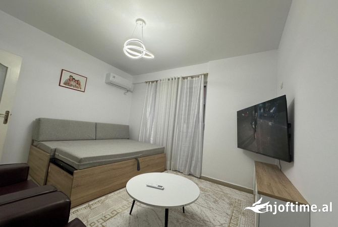 Shtepi me qera 2+1 ne Tirane - 488 Euro
