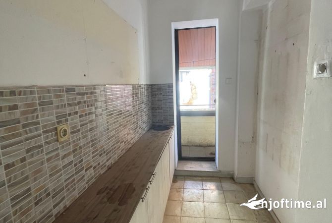 Shtepi ne shitje Duplex(shtepi me 2 kate) ne Tirane, 2+1, Mobilimi Bosh, pa mobiluar, Pagesa 80,056  Euro.