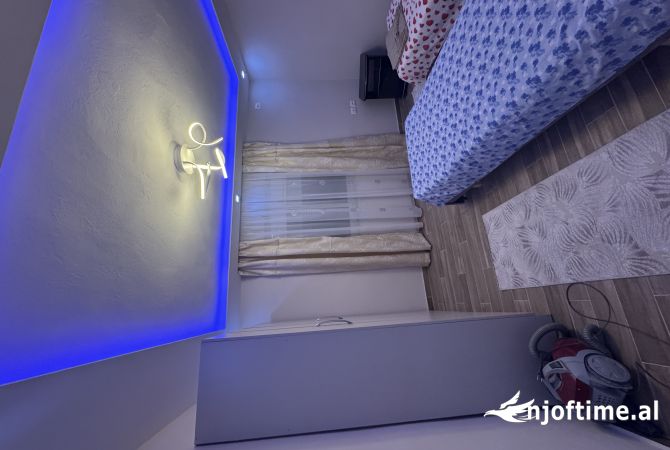 Shtepi ne shitje Apartament ne Tirane, 2+1, Mobilimi E mobiluar, Pagesa 125,076  Euro.