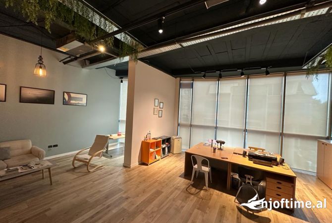 Shitet Ambient biznesi  I Investuar  Rruga e Myslym Shyri