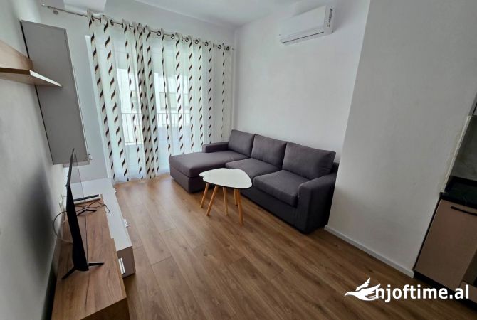 Shtepi me qera 1+1 ne Tirane - 405 Euro