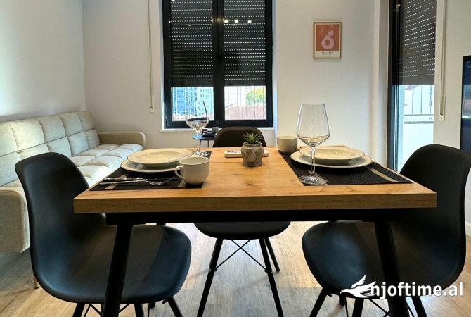 Shtepi me qera 1+1 ne Tirane - 651 Euro