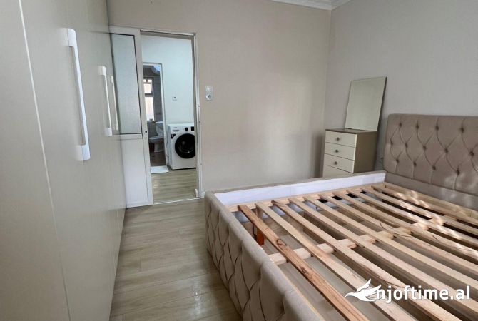 Shtepi ne shitje 1+1 ne Tirane - 90,002 Euro