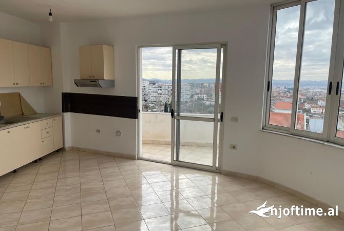 Shtepi ne shitje Apartament ne Tirane, 1+1, Mobilimi Bosh, pa mobiluar, Pagesa 85,012  Euro.