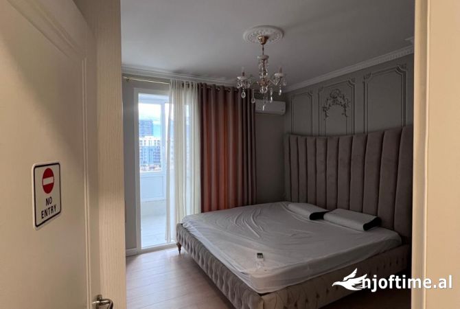 Shtepi me qera Apartament ne Tirane, 2+1, Mobilimi E mobiluar, Pagesa 652  Euro.