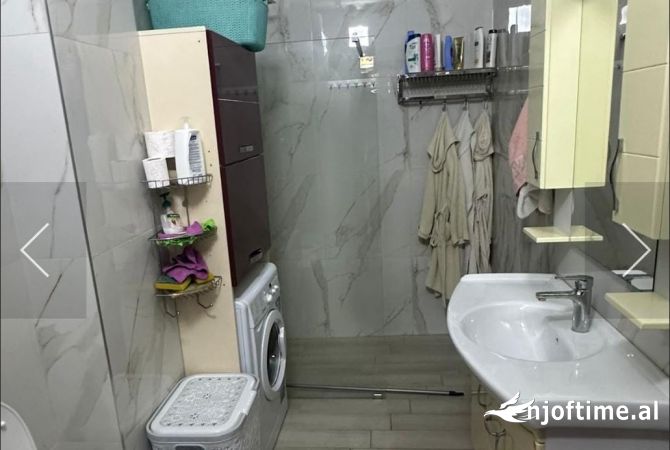 Shtepi me qera 2+1 ne Tirane - 505 Euro
