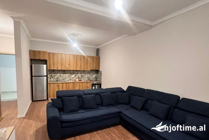 Shtepi me qera 1+1 ne Tirane - 503 Euro