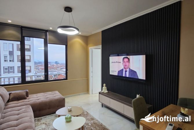 Shtepi me qera Apartament ne Tirane, Garsoniere, Mobilimi E mobiluar, Pagesa 373  Euro.