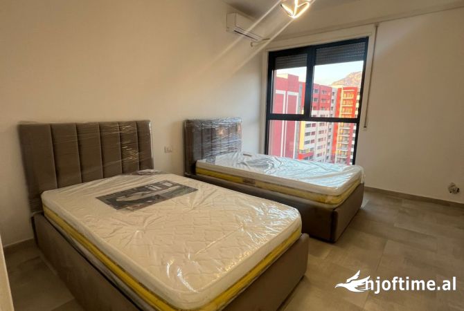 Shtepi me qera Apartament ne Tirane, 2+1, Mobilimi E mobiluar, Pagesa 707  Euro.