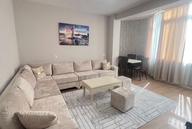Shtepi ne shitje Apartament ne Tirane, 2+1, Mobilimi E mobiluar, Pagesa 160,033  Euro.