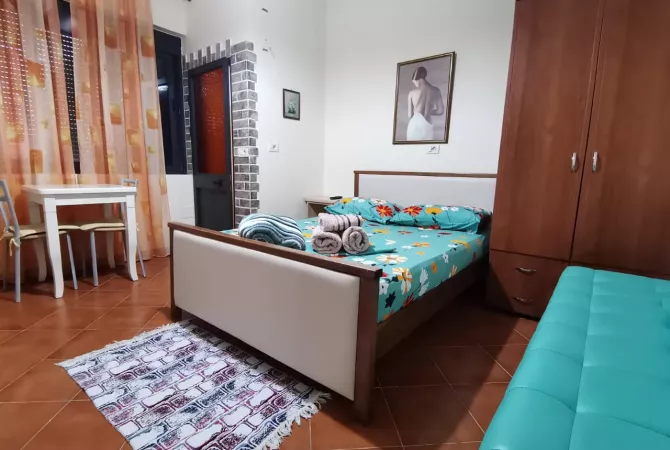 Shtepi me qera Garsoniere ne Tirane - 341 Euro