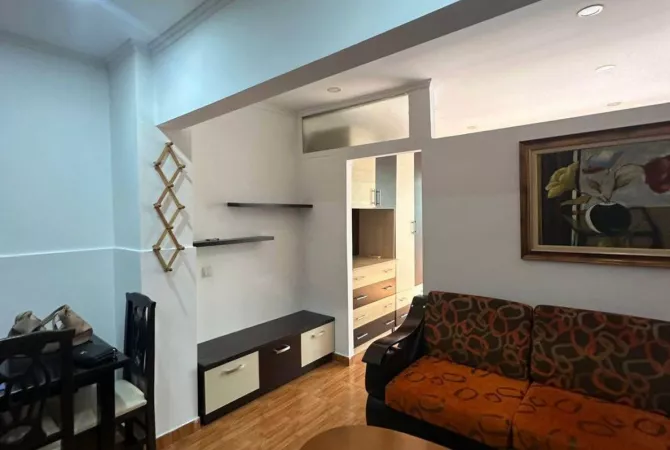 Shtepi me qera 1+1 ne Tirane - 404 Euro