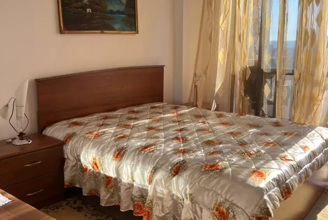 Shtepi ne shitje Apartament ne Tirane, 2+1, Mobilimi E mobiluar, Pagesa 135,000  Euro.