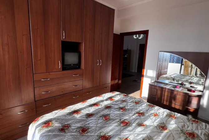 Shtepi ne shitje 2+1 ne Tirane - 135,000 Euro