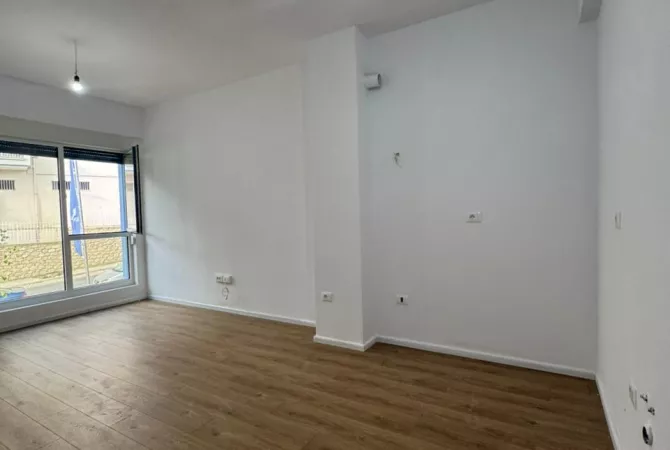 Shtepi ne shitje 1+1 ne Tirane - 83,501 Euro