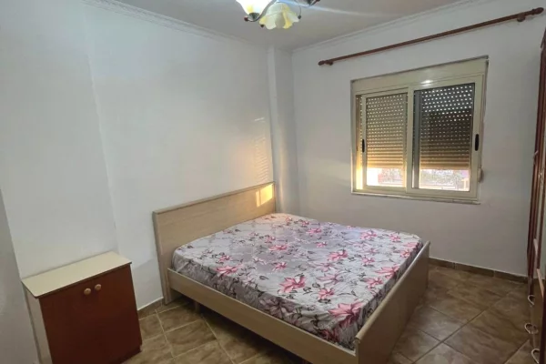 Shtepi ne shitje 1+1 ne Tirane - 75,001 Euro