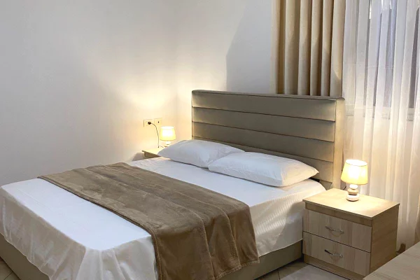 Shtepi me qera 1+1 ne Tirane - 400 Euro