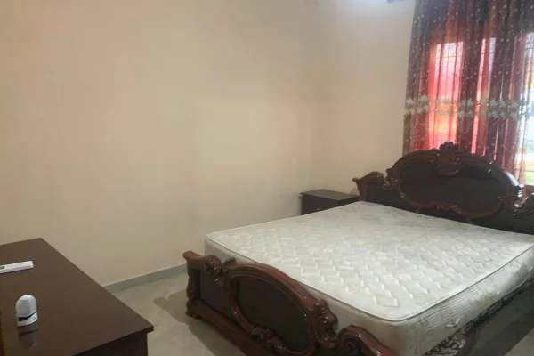 Shtepi me qera 2+1 ne Tirane - 400 Euro