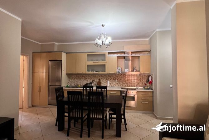 Shtepi me qera 1+1 ne Tirane - 650 Euro