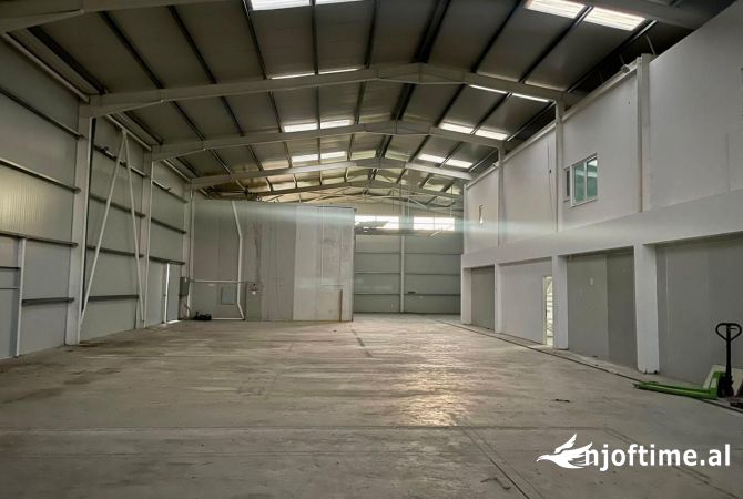 Kapanon industrial me qira (Fier-Lushnje)