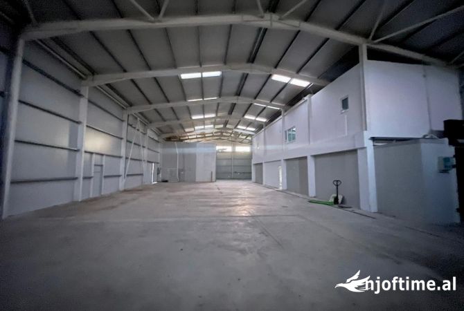 Kapanon industrial me qira (Fier-Lushnje)