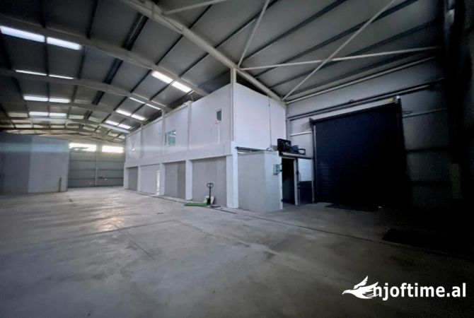 Ambient biznesi me qera 4+1 ne Fier - 3,000 Euro