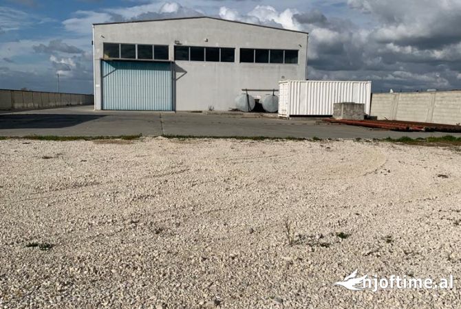 Business Property for Rent 4+1 in Fier - 2,500 Euro