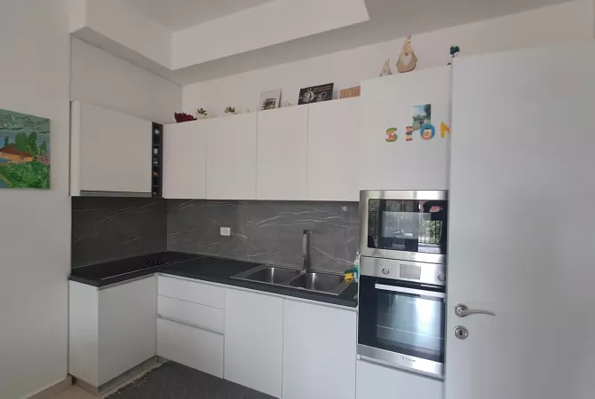 Shtepi me qera 1+1 ne Tirane - 500 Euro