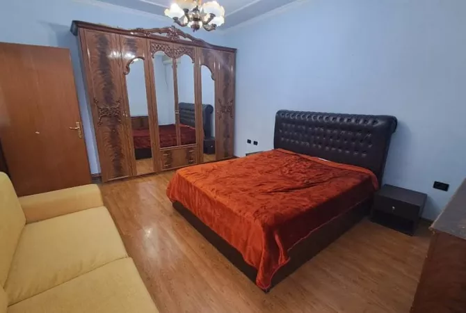 Shtepi me qera 2+1 ne Tirane - 500 Euro
