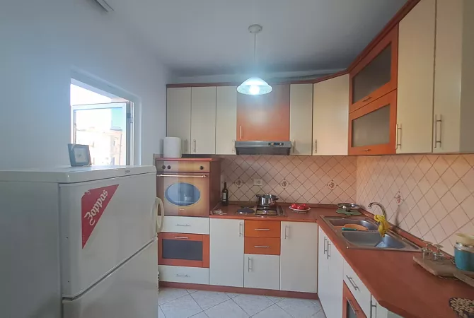 Casa in affitto 1+1 a Tirana - 400 Euro