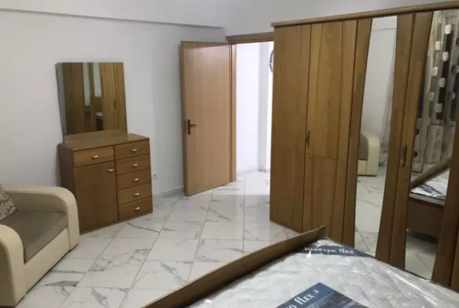 Shtepi me qera 1+1 ne Tirane - 420 Euro