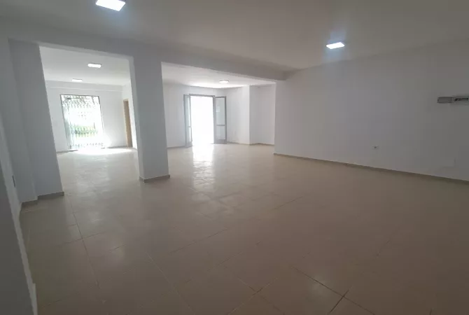 Ambient biznesi ne shitje 1+1 ne Tirane - 120,000 Euro