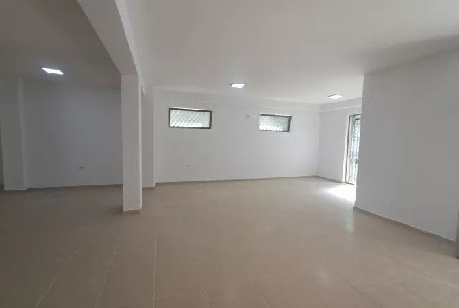 Ambient biznesi ne shitje 1+1 ne Tirane - 120,000 Euro