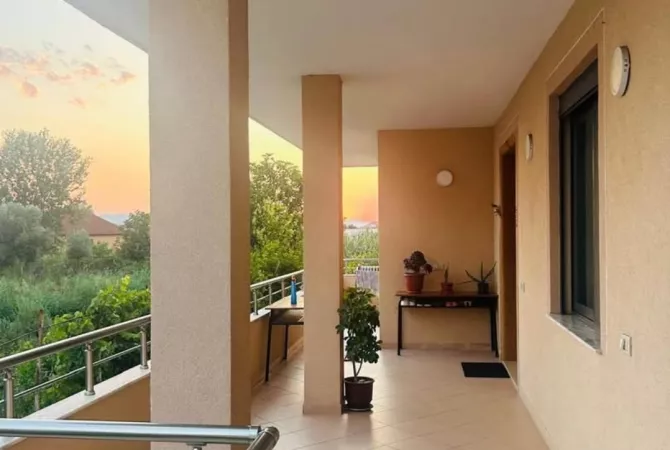 Casa in affitto 3+1 a Durazzo - 400 Euro