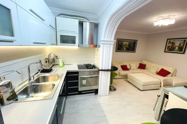 Casa in affitto 2+1 a Tirana - 1,000 Euro