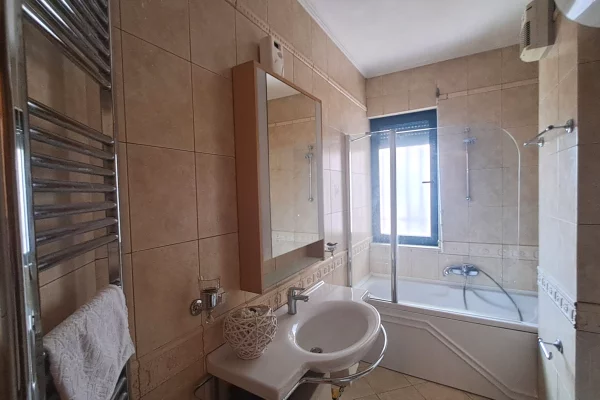 Apartment for rent in Tirana 3+1, Furnished