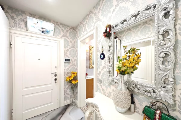 Shtepi ne shitje Apartament ne Tirane, 3+1, Mobilimi E mobiluar, Pagesa 300,000  Euro.