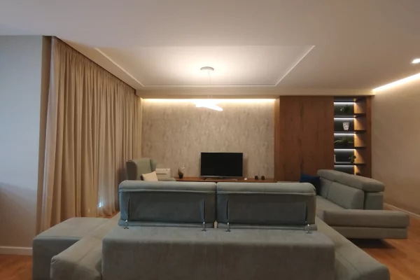 Shtepi ne shitje 2+1 ne Tirane - 280,000 Euro